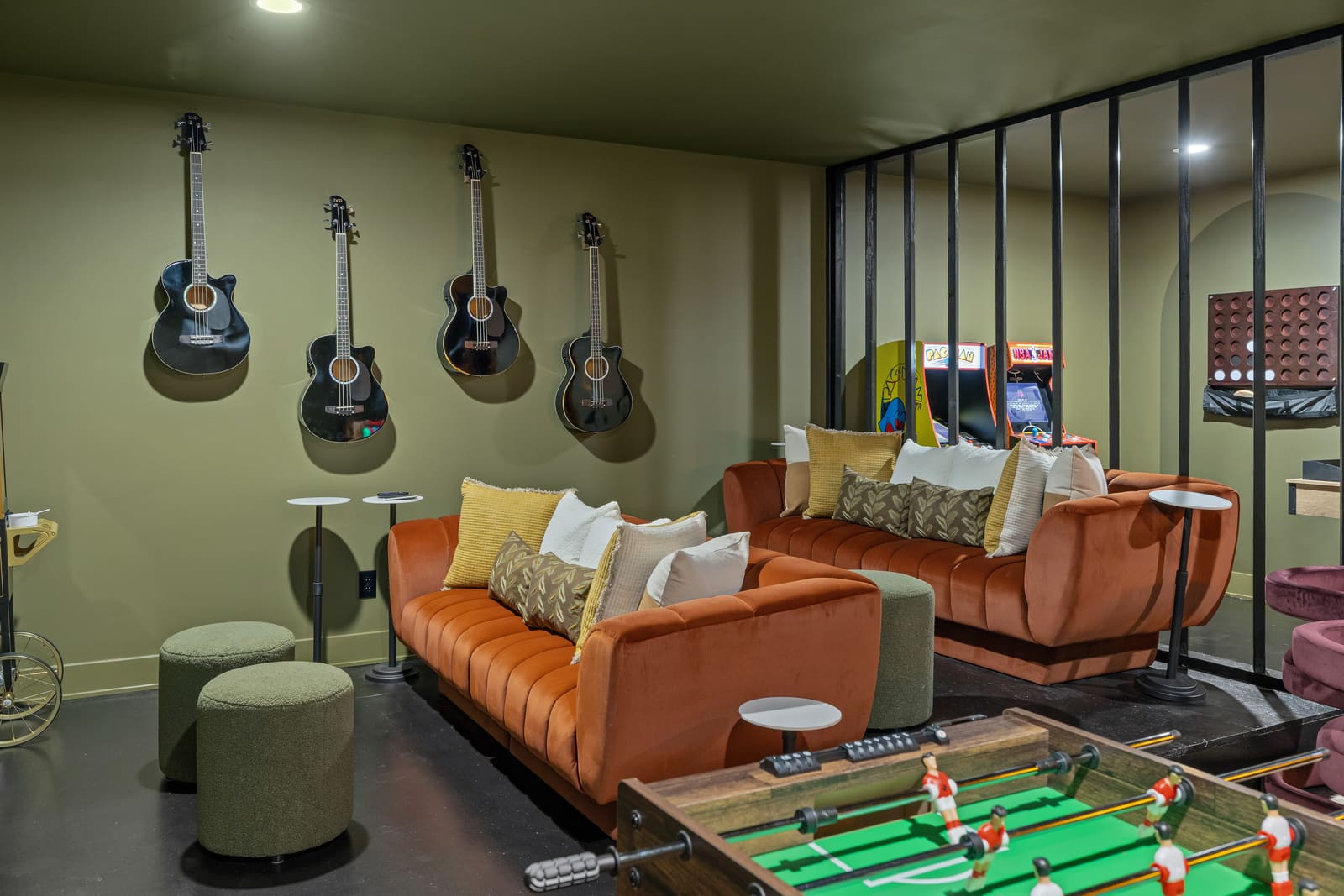 Juniper & Jukebox - Movie Room, Rooftop, w/ 5 BRs (1006 Kirkland)