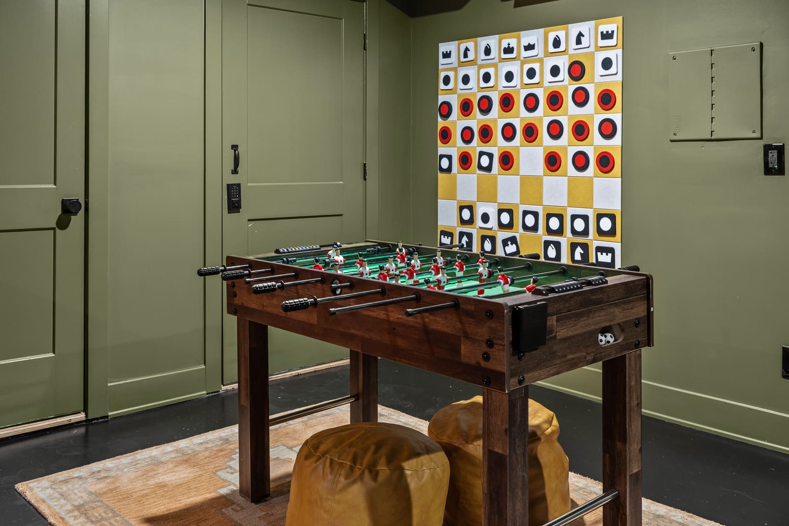 Juniper & Jukebox - Movie Room, Rooftop, w/ 5 BRs (1006 Kirkland)