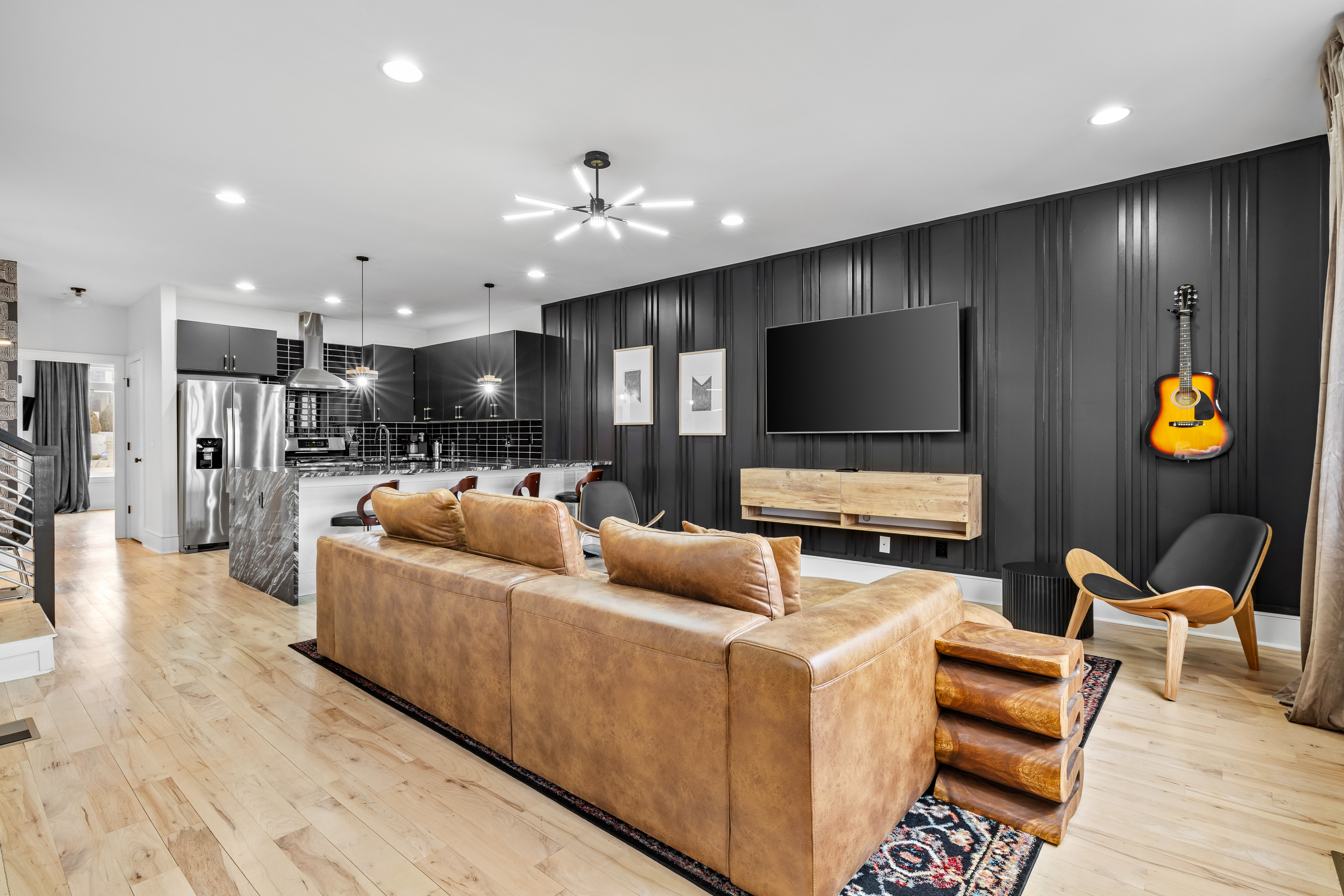 Hollywood Hill's Oasis - Pool, Hot Tub, Rooftop! (18B)